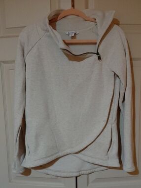 Athleta Heathered Light Gray Hooded Zip Pullover